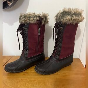 Sporto Burgundy and Black Winter Boots